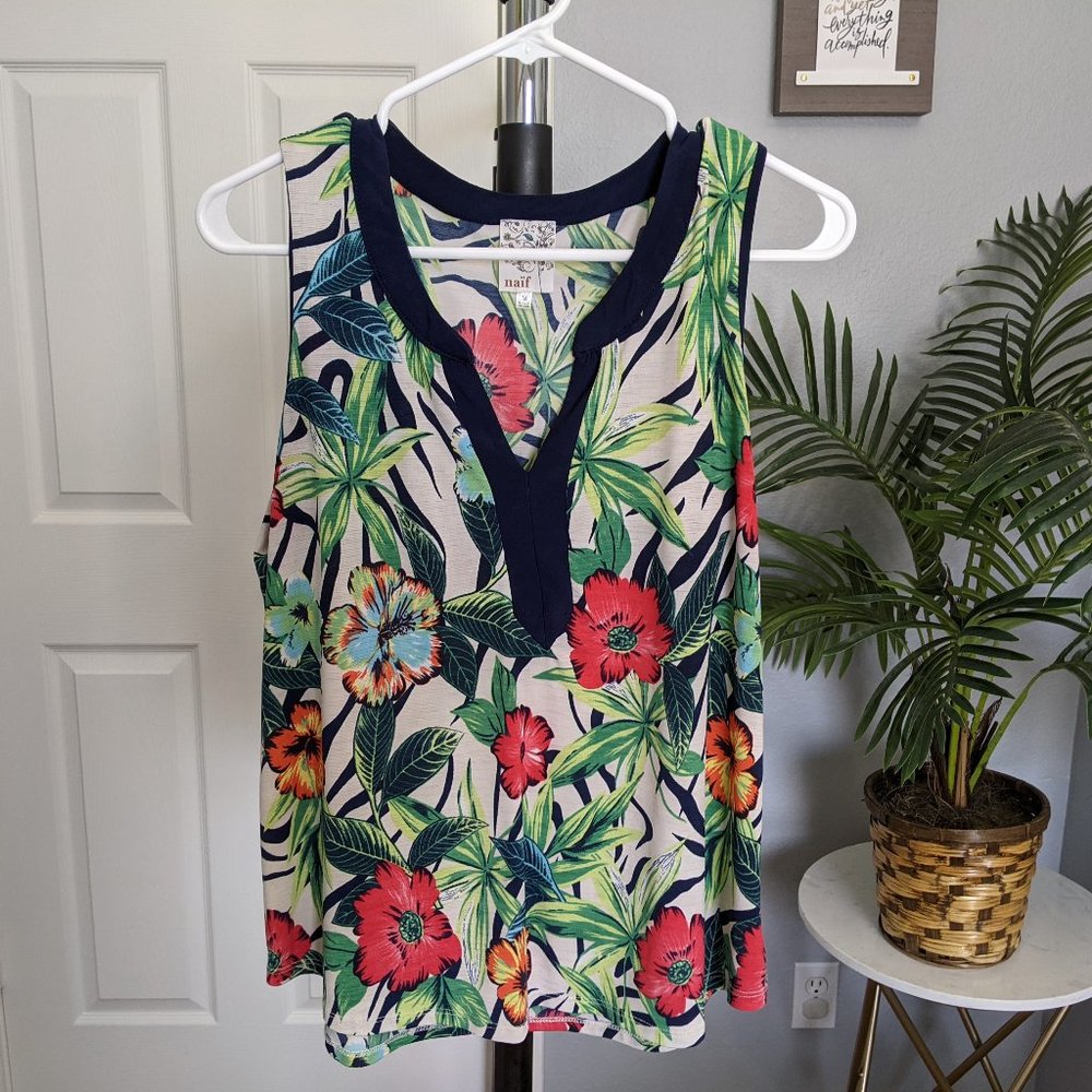Tropical Floral V-Neck Sleeveless Blouse